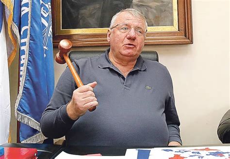 U Srbiji nije pravi Šešelj, nego njegov dvojnik! - Zicer.org