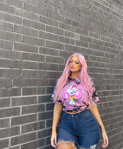 Emmy bre - bungee gum vibe ⭐️💧