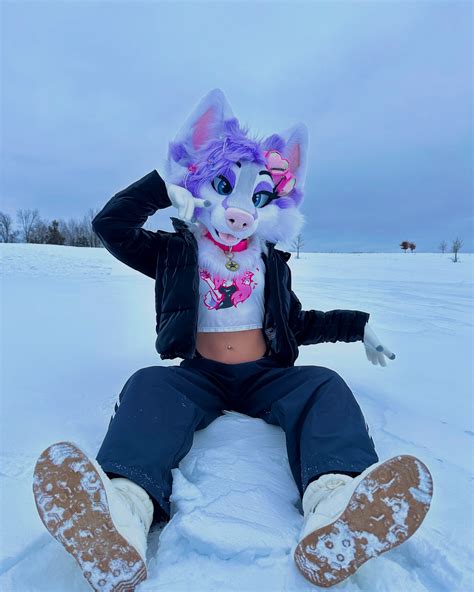 Aurora Bloom (@auroraabloom) • Instagram photos and videos