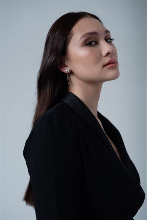 Lola Tung — l'Odet