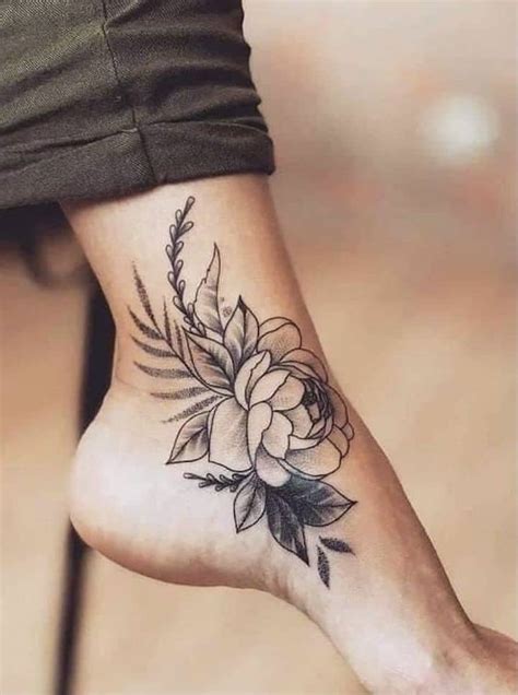 Tatuagens Femininas Para Os Pes - 21 Tatuagens incríveis para os pés: tendências e inspirações