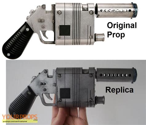 Star Wars: The Force Awakens Rey's Blaster - LPA NN-14 Blaster Pistol ...