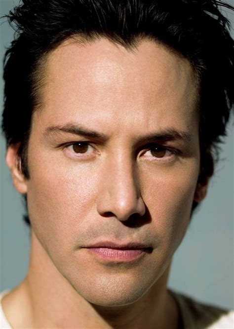 Keanu Reeves' Political Stance: The Untold Story, Finally Revealed. Image 3