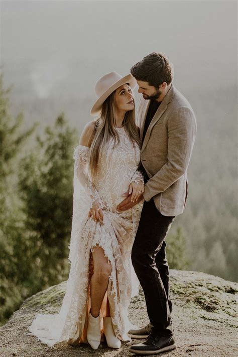 Golden Hour Couple's Session | Rocky Mountain Bride