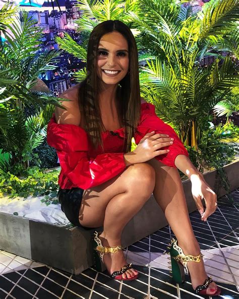 Ser mujer en México es un deporte extremo: Tania Rincón simpatiza con