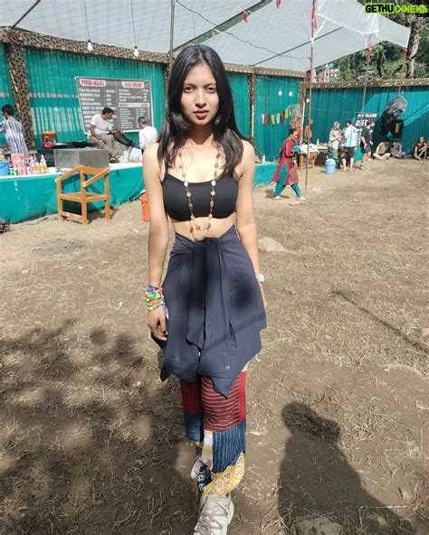 Simran Sahdev Wiki, Biography, Age, Gallery, Spouse and more