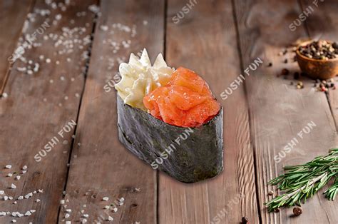 Сеты роллов и суши с доставкой на дом в Краснодаре | Sushi Fun