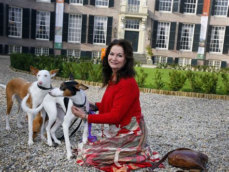 Musical Malle Babbe gooit olie op het vuur tussen grote liefdes Rob de Nijs