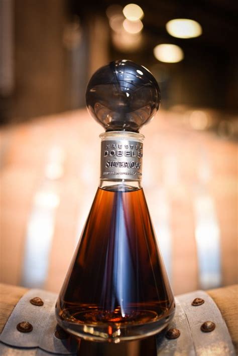 Review: Maestro Dobel Diamante Tequila (2023) - Drinkhacker