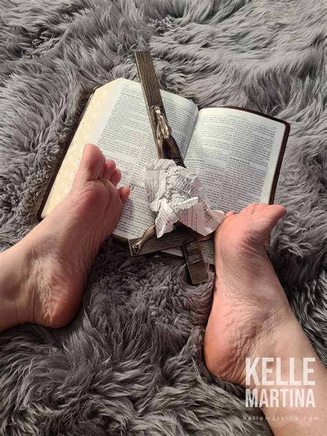 Miss Kelle Martina on Twitter: "What filth will I get up to today? 🔗In