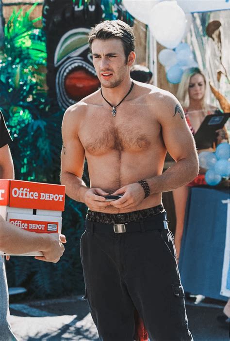 Chris Evans in Cellular : r/LadyBoners