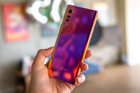 lg confirms    android os updates  premium smartphones