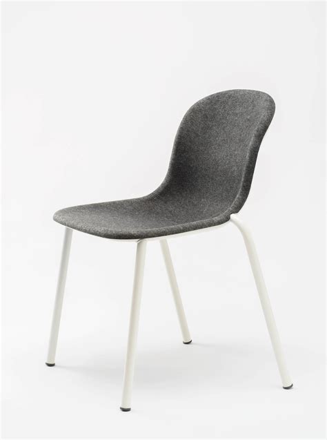 LJ2 | Robust Stacking Chair Made From Recycled Plastic | Muzo