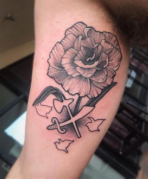 30 Awesome Carnation Tattoo Ideas