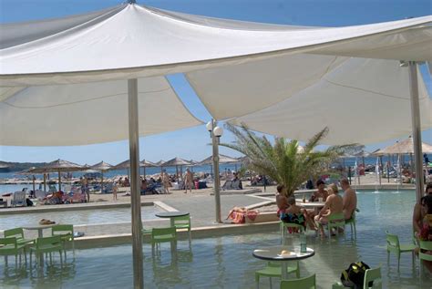 Restaurnats and bars at naturist campsite Valalta Rovinj, Istria ...