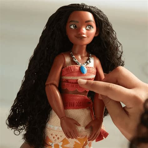 Disney Classic Doll Moana - TOP SPOT