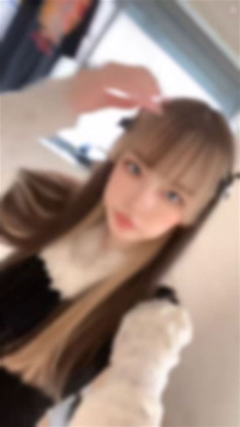 ライブ配信 40 パンチラ シミ有りPモロ見え - レモネード ライブ配信販売