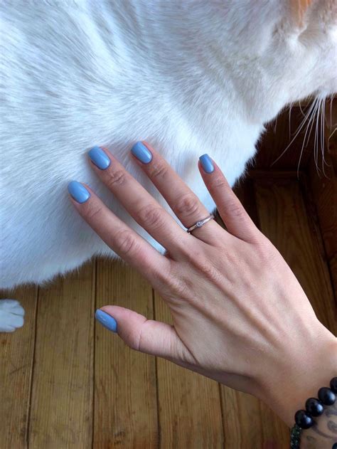 Однотонный маникюр | Nail extensions, Nails, Nail health