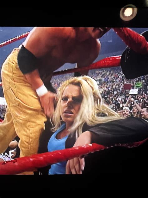 Trish got absolutely destroyed : r/rikishistinkfaces