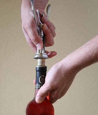 Consejos para abrir una botella de vino - CataDelVino.com