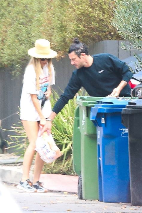 Keeley Hazell - Out in Los Angeles 09/17/2022 • CelebMafia