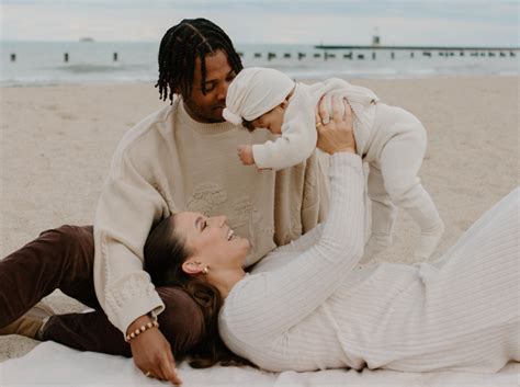 10 Ways Aubrey Keys Found Healing After the Nude Photo Leak - frnkk1v