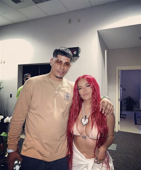 karol  site  twitter karol  junto  josephahmed en el