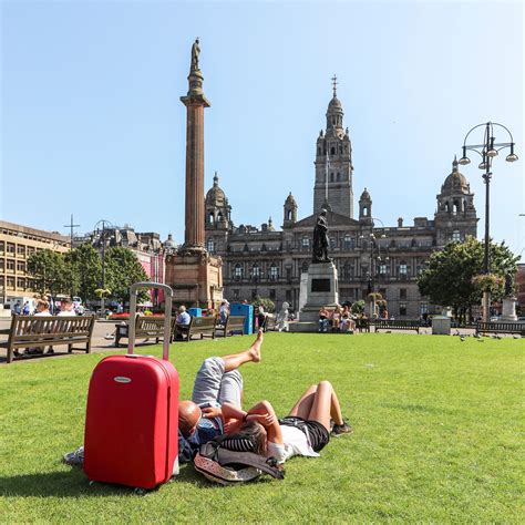 Scottish Weather forecast: Pictures as Glasgow and Edinburgh enjoy
