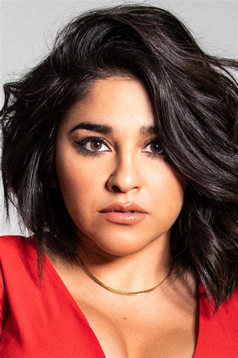 Noemí González Talks Playing Suzette on Selena: The Series | POPSUGAR