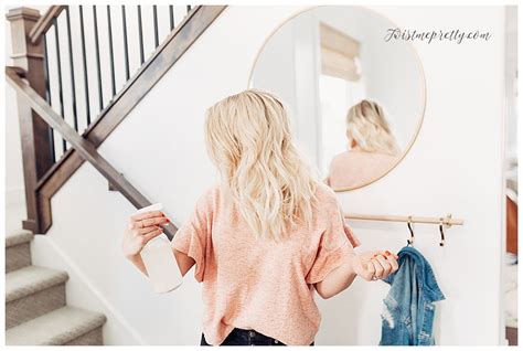 DIY Sea Salt Texturizing Hair Spray - Twist Me Pretty