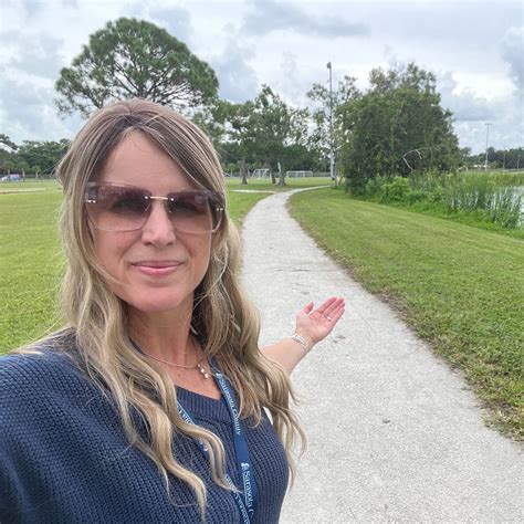 Introducing the Sarasota County Family and Consumer Sciences Agent - UF