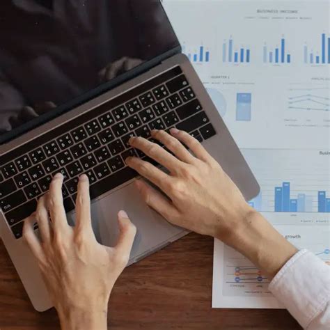 start  journey  personal finance blogging   tips
