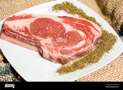 Italian Chianina meat steak Stock Photo - Alamy