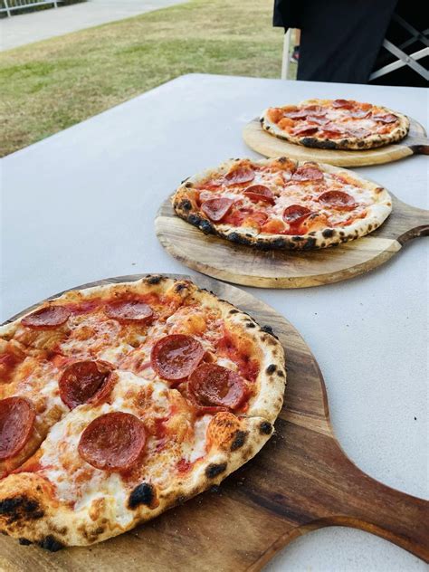 In Strada Wood Fire Pizzeria - Fast Food in Brisbane, QLD - True Finders