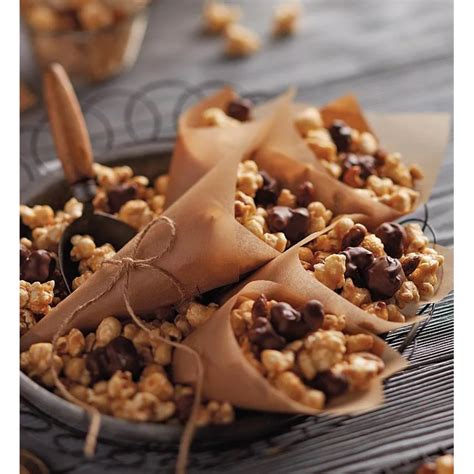 Harry & David - Tower of Treats® Signature Gift Set