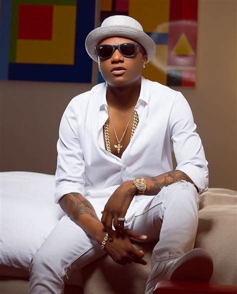 Wizkid Shows Off New Look