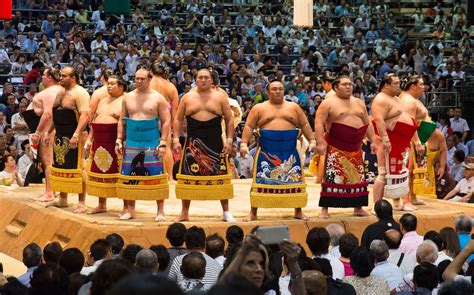 How To Watch Sumo Wrestling in Japan | Earth Trekkers