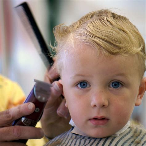 Corte Cabelo Bebe 1 Ano Menino - Corte de Cabelo Para Bebê de 1 Ano: Ideias Fofas e Práticas