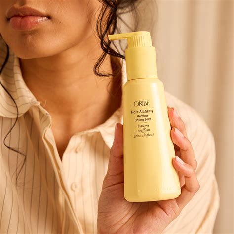 Heatless styling tools will soon revolutionize the wavy lob 33