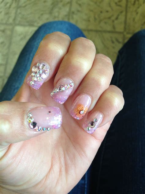 Acrylic nails. Swarovski rhinestones. Dry flower | Acrylic nails, Nails