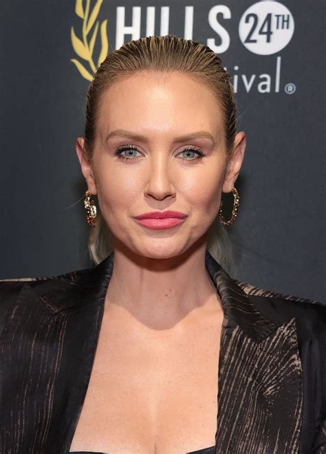 InstaPsycho Summary, Latest News, Trailer, Cast, Where to Watch and More