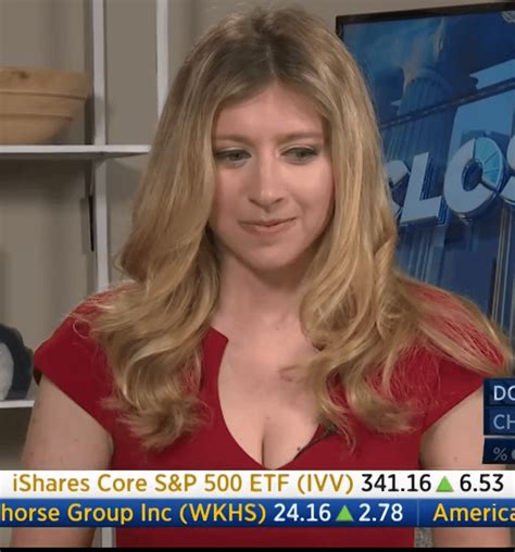 Sara Eisen - CNBC : r/NewsLadies