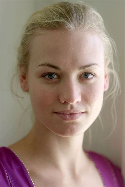 Yvonne Strahovski - Profile Images — The Movie Database (TMDB)