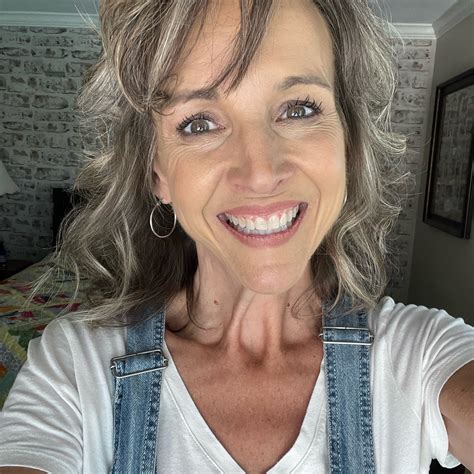 Public records reveal a carrie romney secret no one expected 22