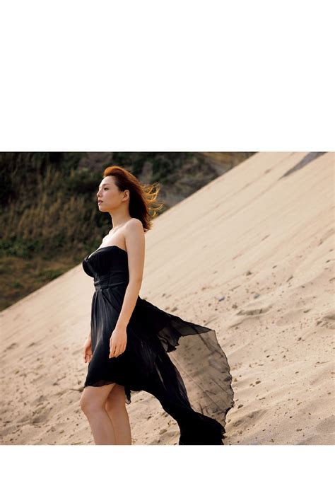 [Photobook] Ai Shinozaki - IDEA