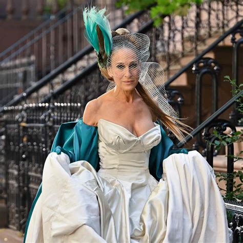 Carrie Bradshaw Wears Wedding Dress in And Just Like That