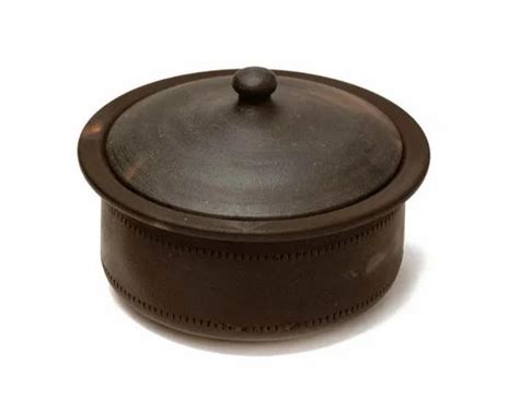 2 L Smoke Black Clay Cooking Pot, Size: 12 Inch at Rs 1050/piece in Coimbatore | ID: 2851887360130