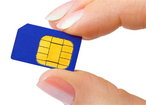 Understanding GSM SIM Cards and Their Use | Robots.net