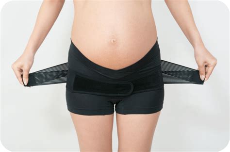 【ピジョン】動いてもズレにくい！妊娠中から使える骨盤ベルト履くタイプ | はじめての妊娠・育児情報サイト | ピジョンインフォ