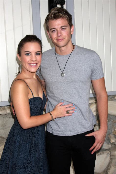 Kristen Alderson And Chad Duell